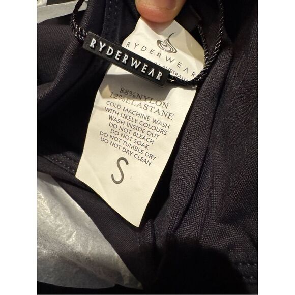 Ryderwear NWT High Waisted Performance Leggings in Black Size Small - Picture 9 of 9